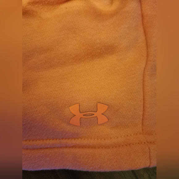 Under Armour cropped hoodie - Picture 3 of 5